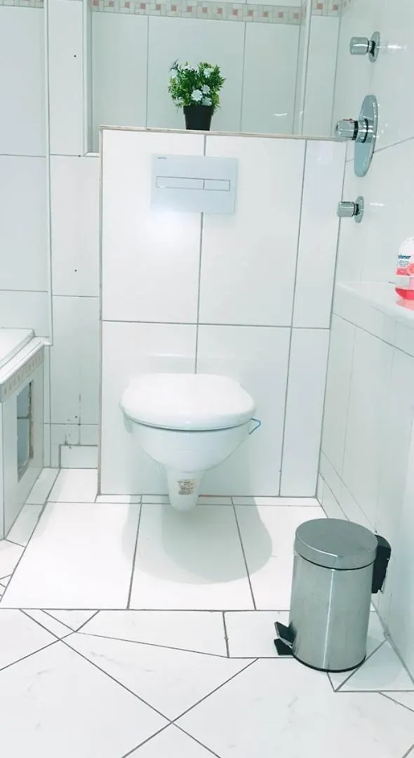 Homestay Cozy Room In Keplerplatz Kp Q Vienna