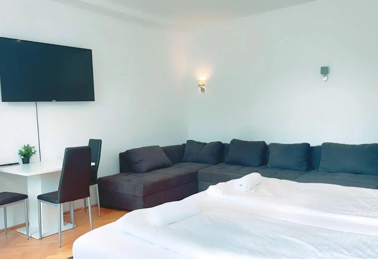 Cozy Room In Keplerplatz Kp Q Vienna